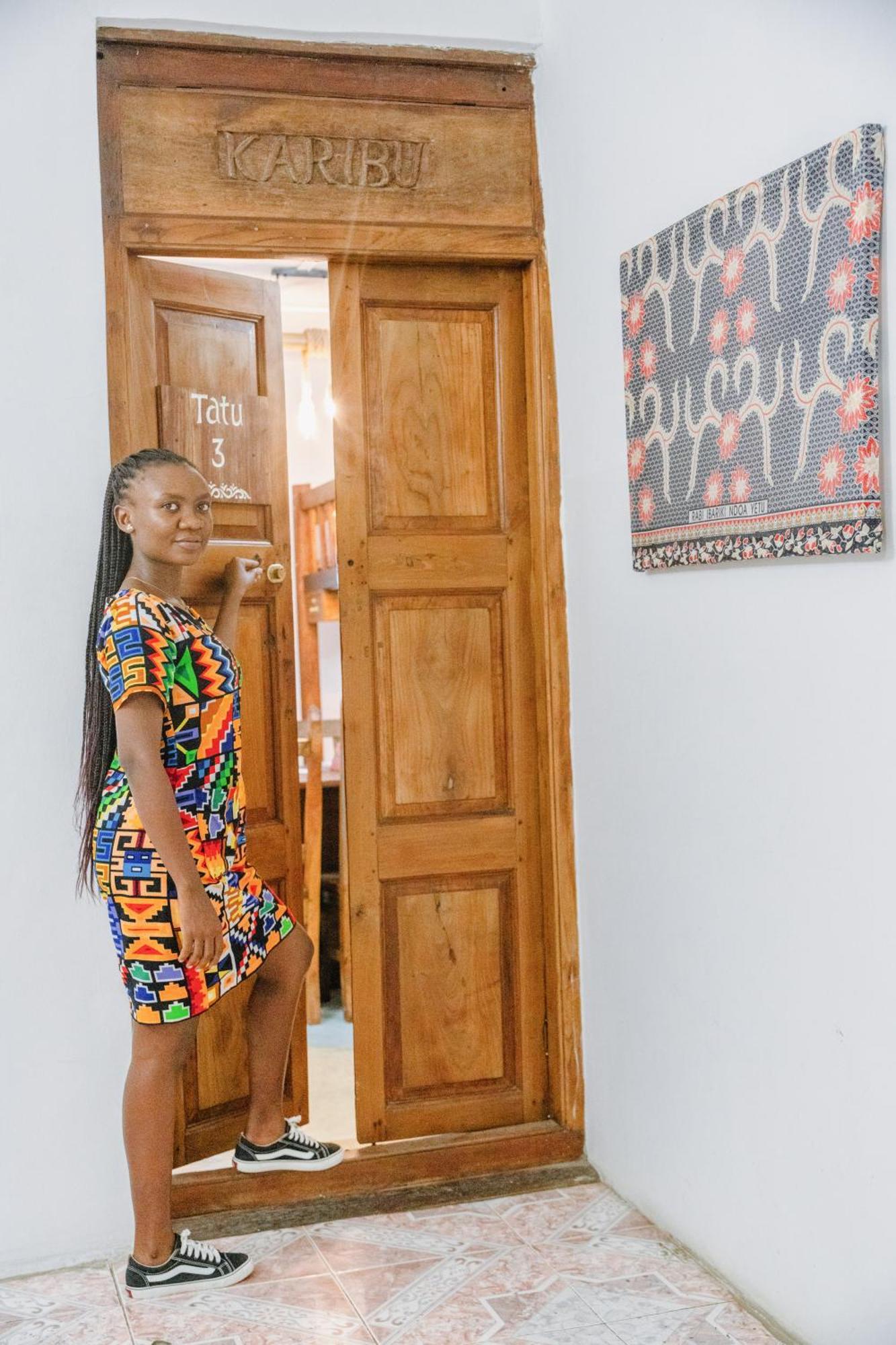 Shoki Shoki Guest House Zanzibar Екстериор снимка