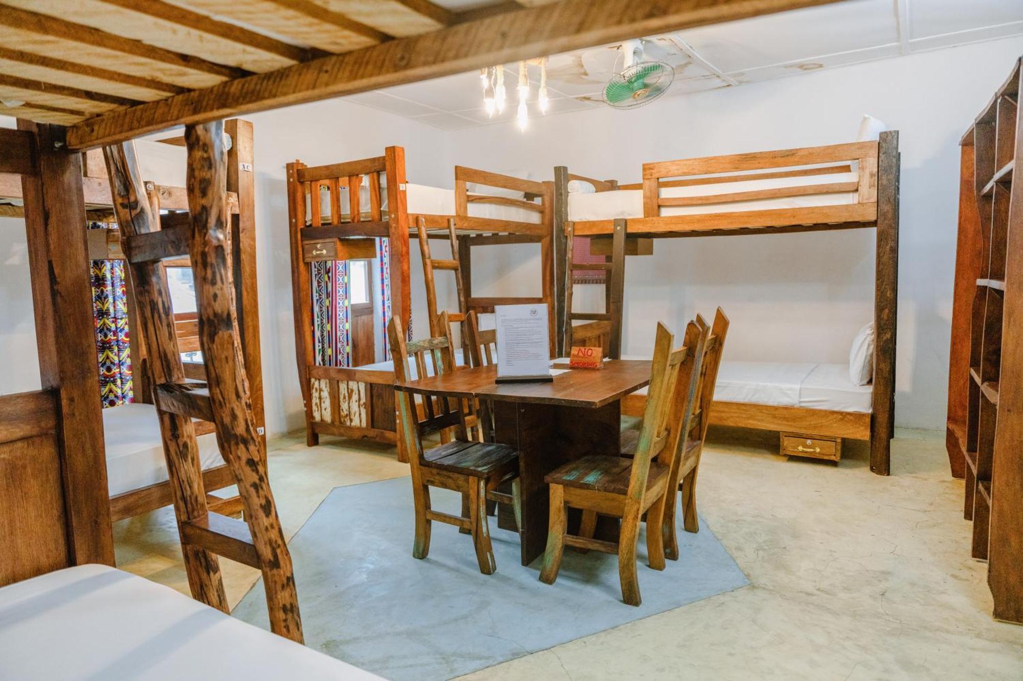 Shoki Shoki Guest House Zanzibar Екстериор снимка